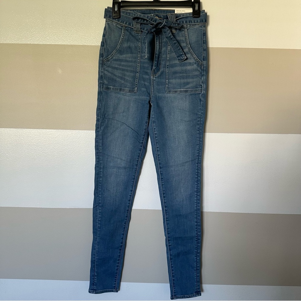 American Eagle Women’s Highest Rise Jeans - Size 8 Long/29W
